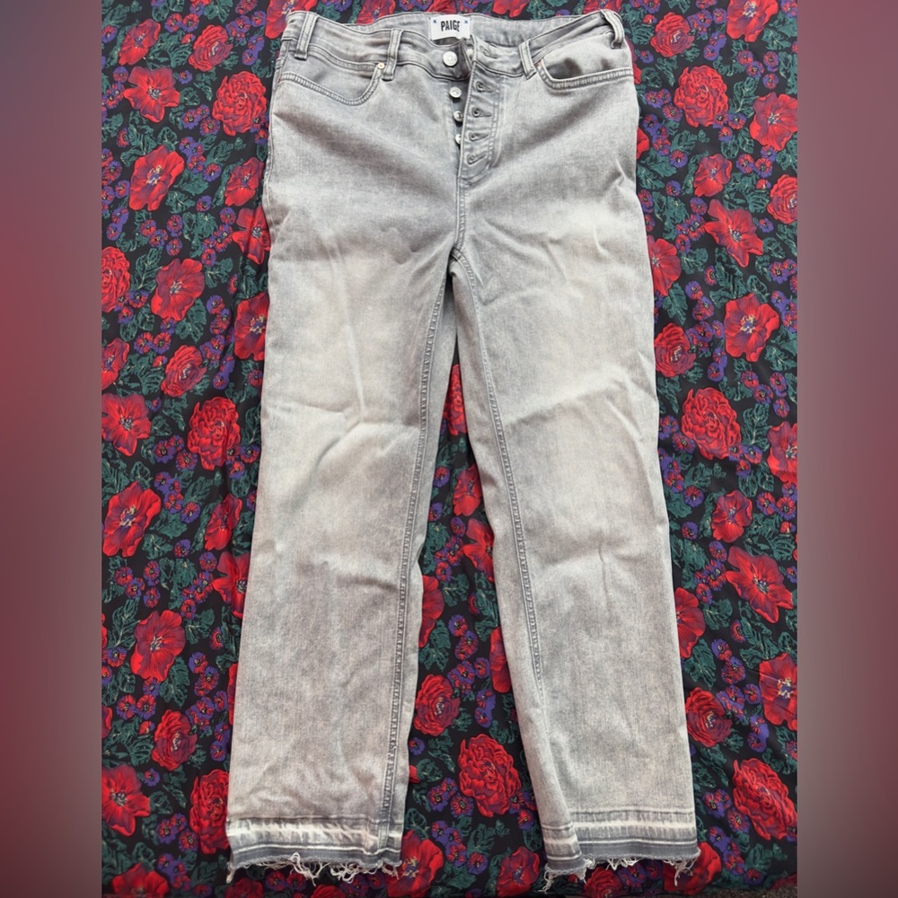 Paige NWT Size 31 “Cindy Crop”